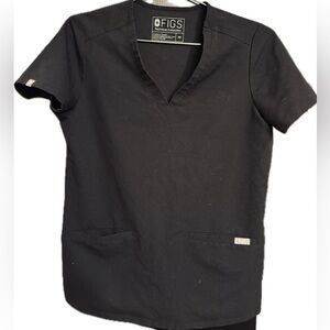 FIGS Technical Collection Women’s Scrub Top – Black (XS)